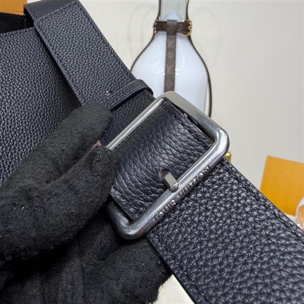 2026120181648523 270